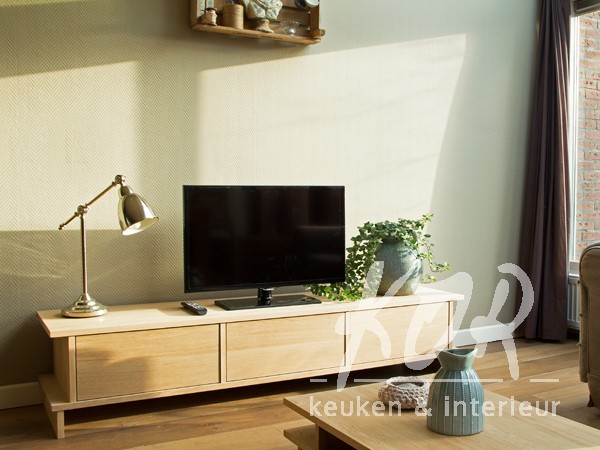 eikenhouten tv-meubel